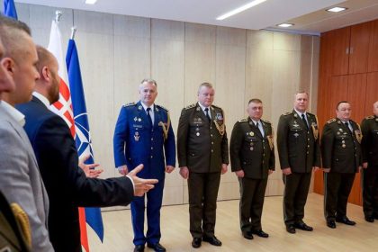 Armada oznamila smutnu spravu Zomrel respektovany general s ludskym pristupom