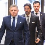 Fico spochybnil klucoveho svedka v niekolkych trestnych konaniach Tvrdi ze kajucnici by povedali cokolvek