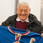 Ked vedla mna sedela manzelka ziadal som o eutanaziu Slavny Rus oberal u Golonku ceresne Vypil pri tom dve flase vodky