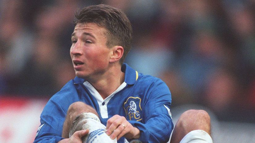 Legendarny obranca Chelsea ma rakovinu a schudol 30 kg