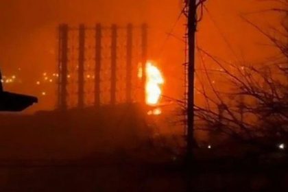 ONLINE Ukrajinci zasiahli rusku rafinriu na pobrezi Cierneho mora Putin nariadil rozsirit naraznikove zony na Ukrajine