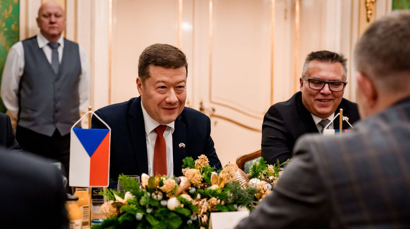 SPD vystrkuje rozky Podporu Babisovej vlady podmienuje koncom municnej iniciativy