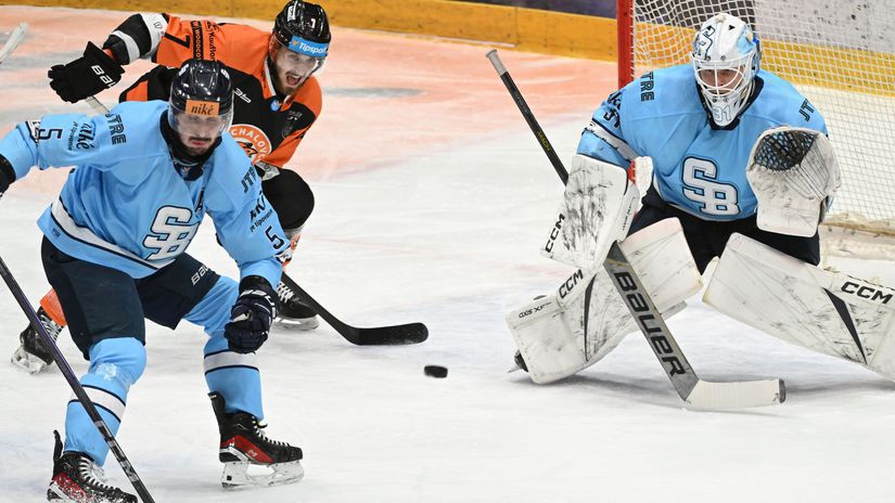 Slovan s nakladackou v Michalovciach Trencania potrapili favorita z Kosic v Steel Arene