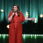 Televizny Silvester nudil aj zabaval Simona First mala este Vianoce komik Kozub u Sipa iskril vtipom inak sa cestovalo v case