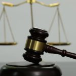 Tisicky eur vo forme odskodneho za chyby uradov alebo sudu nie su nerealnou zalezitostou Kedy a ako je mozne o ne poziadat