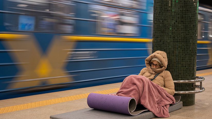 rakety prisli len den pred utokom no nestacili po ruskom udere ziada kyjev o pomoc mrazy su devastujuce