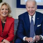 Bidenova exmanzelka celi obvineniu z vrazdy Jeho sucasnu manzelku nasli mrtvu