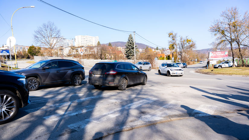 Dlhe cakanie kosickych vodicov sa konci Mesto coskoro zacne s vystavbou dolezitej kruhovej krizovatky