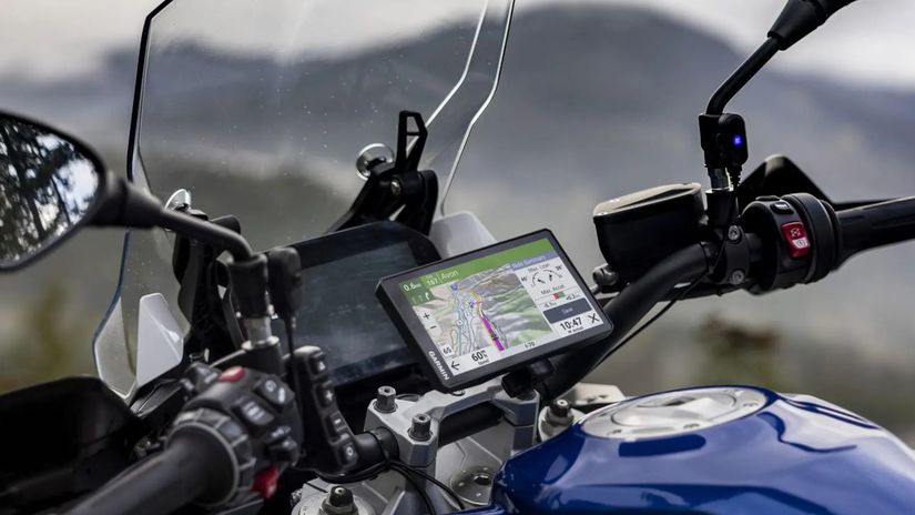 Garmin predstavuje novu motocyklovu navigaciu ktora je vhodna aj do narocnejsich podmienok