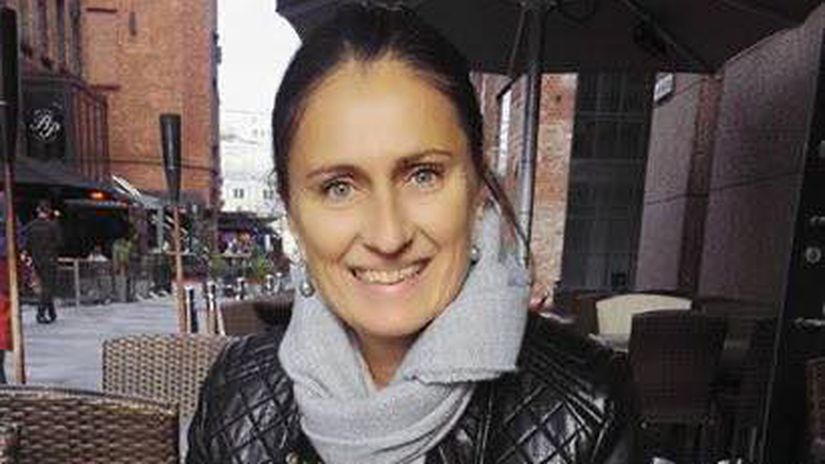 Moje Slovenky sme sa isli zabijat nikto nam nepovedal Dievcata neblaznite Tu si ludia praju A ked ide o sport vsetko je zadarmo