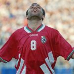 Na svete boli len dvaja Kristovia Jeden dobyl Barcelonu a rozbil Nemecko Ako tinedzer dostal dozivotny zakaz