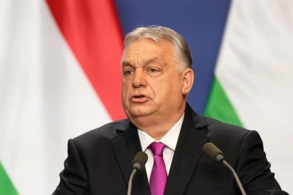 Orban sebavedome Zelenskyj sa musi spamatat v Bruseli neschvalime nic na podporu Kyjeva blokadu prelomime