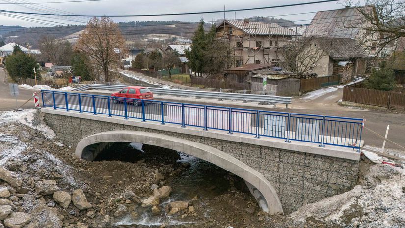 Rizikovy most zburali novy je bezpecnejsi modernna konstrukcia ponuka odolnejsie riesenie