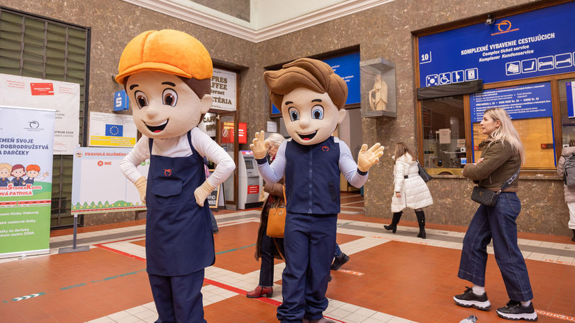 Rusnovodic Zoro a jeho Vlakova patrola v akcii Zeleznice poas jarnych prazdnin spustaju velku akciu pre rodiny