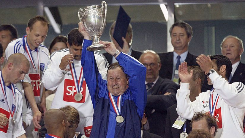Skandalozny vyrok trenerskej legendy Zena bola stvorena na rodenie deti nie na futbal