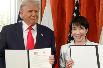 Trump rozdava politicke pozehnania podporil Takaiovu a jeho absolutnu podporu ma aj Orban