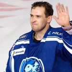 Ty nevdacne prasa hnevaju sa Rusi So ZSSR ziskal zlate medaily teraz ich chce slavny brankar vratit