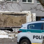 Vedecke spicky o tragedii v Komarne Nezavrneme moznost ze zrutenie strechy suviselo so zemetrasenim