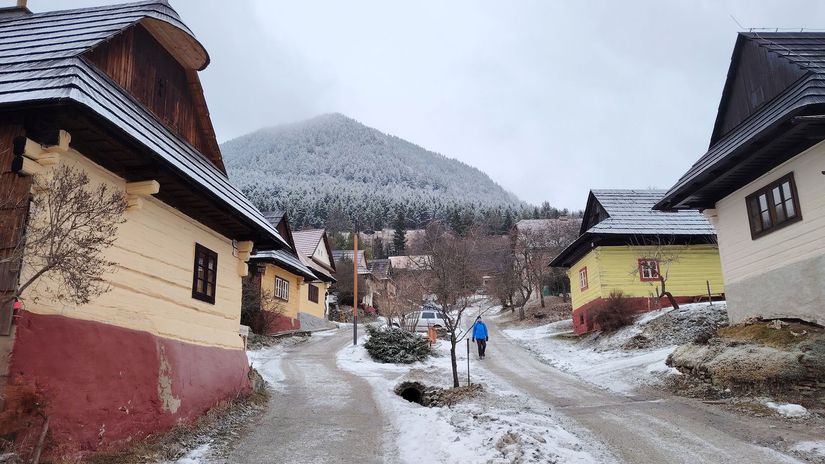 Vlkolincanove slova o tuzbe zrusit zapis do UNESCO si vsimli aj za hranicami Niektori oznacuju tento krok za skandal a medzinarodnu hanbu
