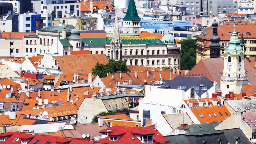Zivot v Bratislave stoji oblicku Nasa metropola je 2 najdrahsia predbehli sme Varsavu aj Budapest