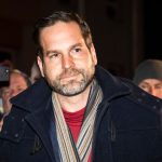 70tisic pre mna 150tisic pre starostu policia po rokoch obvinila sprostredkovatela uplatku