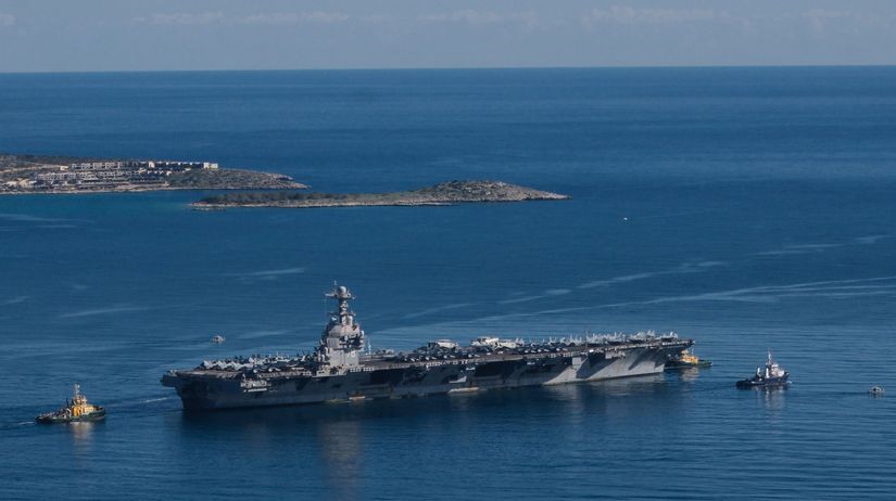 Iranska statna TV tvrdi ze ich drony zasiahli pychu americkeho namornictva USA to vsak dementuju a tvrdia ze sa ani nepriblizili