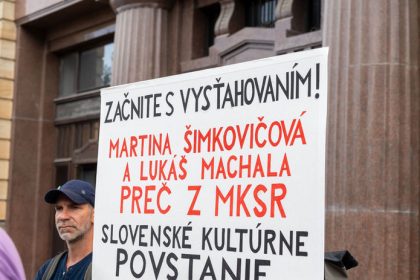 Kulturalna obec organizuje protestny pochod na reakciu na cistky v STVR a fonde na podporu umenia
