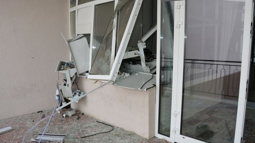 Moldavec zautocil na slovenske bankomaty celi dalsiemu obvineniu