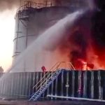 ONLINE Ukrajinci zautocili na rusky ropny skald a plynovod Kremel hovori o bezohladnych utokoch na energetiku