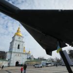 ONLINE Zelenskyj sa obava o dodavky zbrani kvoli konfliktu na Blizkom vychode Varsava chce byt sucastou europskeho jadroveho dazdnika