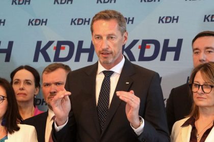 Padol Meciar a padne aj Fico vyhlasil Majersky Sef KDH predstavil mena kandidatok do krajskych volieb