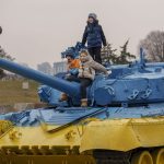 Po zabitch pribdaj siroty a vdovy Ukrajina strca privea obyvateov o jej hroz po roku 2050