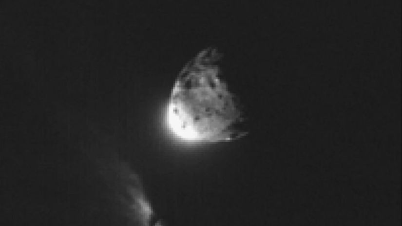 Priprava na buducu zrazku s vesmirnym telesom Kozmicka lod NASA zmenila drahu asteroidu po naraze