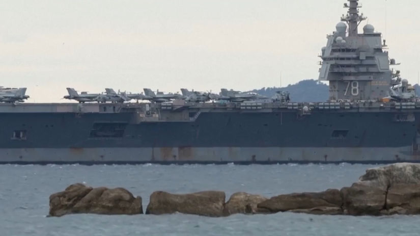 Pycha americkeho namornictva si odskoila z Iranu v Chorvatsku ju cakaju opravy a udrzba