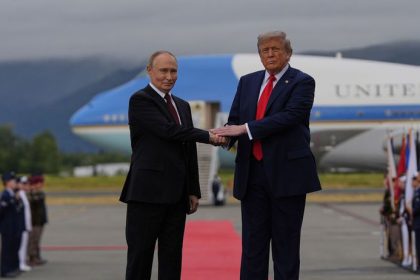 Trump chce zmiernit sankcie voci Rusku vojna s Iranom rozkolisila trhy