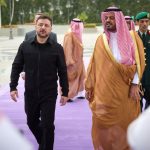 Zelenskyj hlasi historicke dohody Ukrajina vstupuje do zbrojarskeho biznisu s bohatymi monarchiami