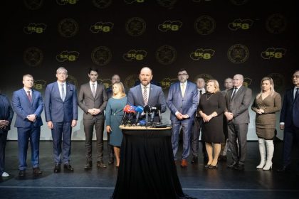samospravy pozaduju vacsiu decentralizaciu moci ziadaju o pravo veta aj novy system financovania