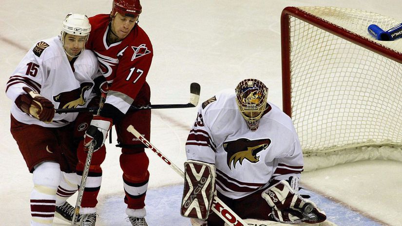 Ked teraz odides uz sa nevracaj v Amerike mi dali pocitit ze im Slovak prisiel ukradnut pracu super ma chytil a hodil na lad