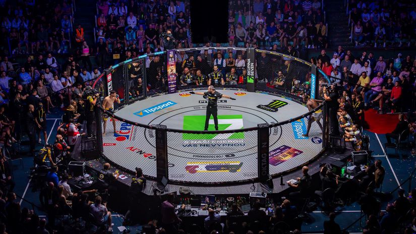 Policajny zasah v Malackach MMA zapasnik skoncil v putach Hrozi mu 25 rokov