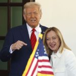Som z nej sokovany Trump sa obratil proti Meloniovej a tvrdo zautocil ona sa postavila za papeza