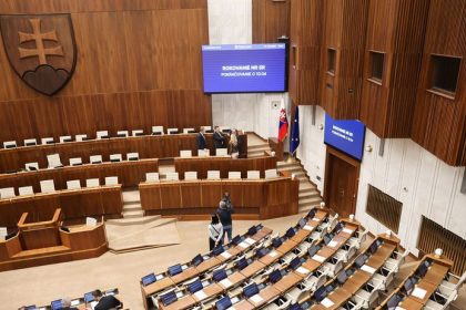 Statny prieskum opat prekvapil Tesny boj o prve miesto a sok pre Matovicovych priaznivcov