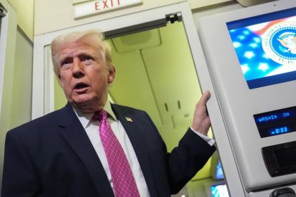 Trumpovi sa vrtenie psom vymklo z ruk Po Velkicnosti sa rozhodne o osude Iranu Trumpa a sveta