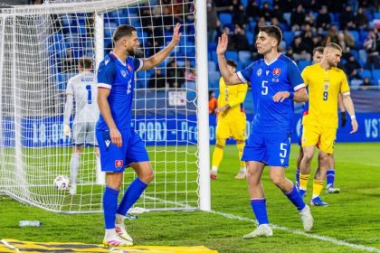 vlastny gol a genialita strelca vyhra slovenska po dobrom vykone pred slabou navstevou