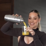 Cibulkovej video ma neprijemnu dohru Rada pre reklamu rozhodla ze fit drink s vodkou zasiel pridaleko reklama sa musi prerobit