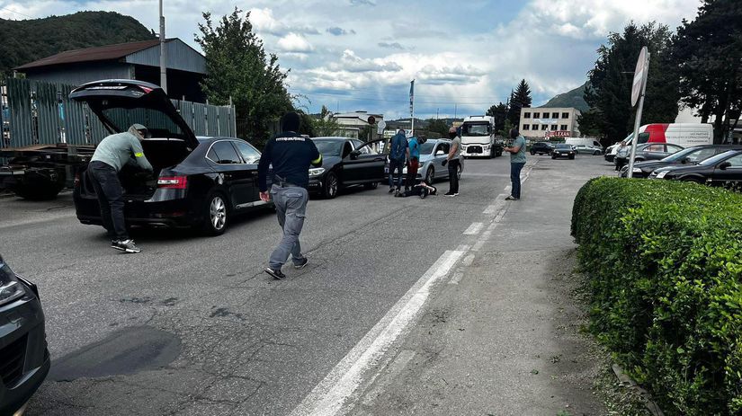 Drogova razia Dyka na zapade Slovenska Policia zadrzala prvych podozrivych po dalsich patra