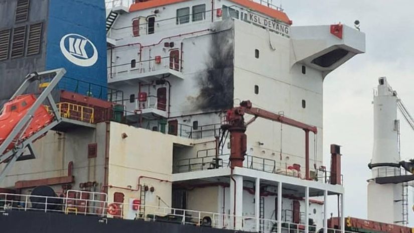 Hrozna chyba sudruhovia Rusi zautocili na cinske obchodne plavidlo vo vodach Ukrajiny