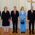 Obed u Pellegriniho rozdelil europoslancov PS odmietlo sediet za jednym stolom s extremistami