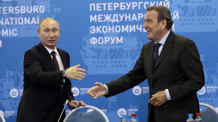 Putin vytiahol Schrodera a hovori o mieri Nemecky minister mu poslal razantny odkaz