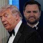 Trump zanechal Vancovi tajny list v Ovalnej pracovni Co sa stane ak prezidenta vyradia z hry