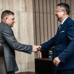 Vlada odklada konsolidaciu pre tych ktori pridu po nej Ekonomiku nechava v zapornych hodnotach varuju odbornici
